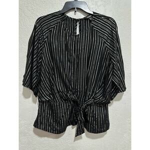 Express Women’s Black/Gold Top, 3/4 Sleeve Round Neck Size Large, Belt, Zippe